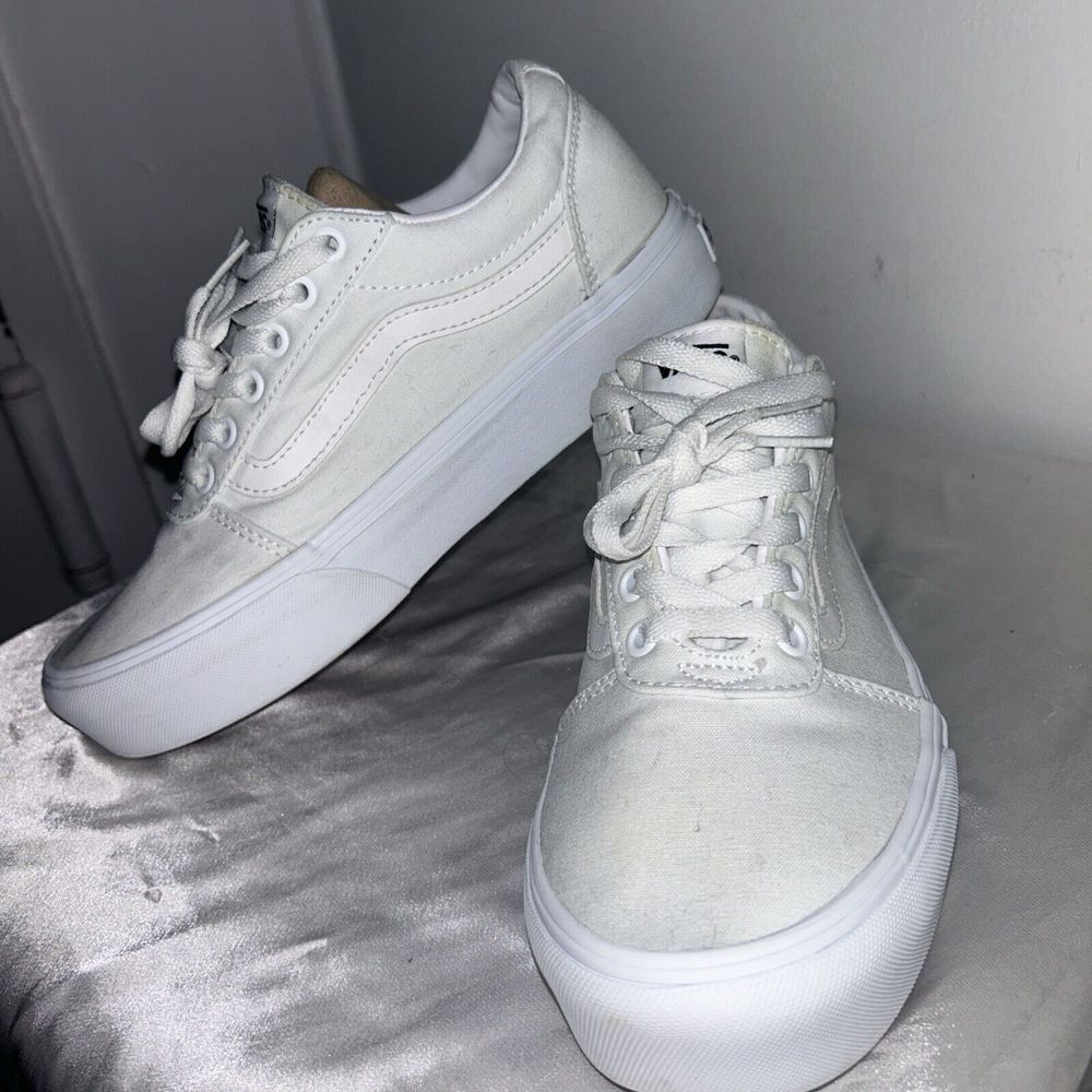 Vans Old Skool Classic All White Canvas Skate Sneakers Low Top Casual Shoes